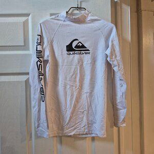 QUIKSILVER EXERCISE SHIRT MEN'S SIZE MEDIUM